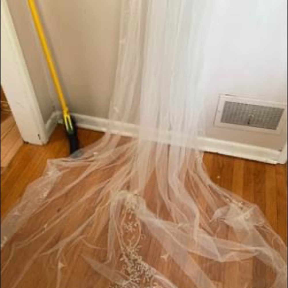 Cathedral veil
